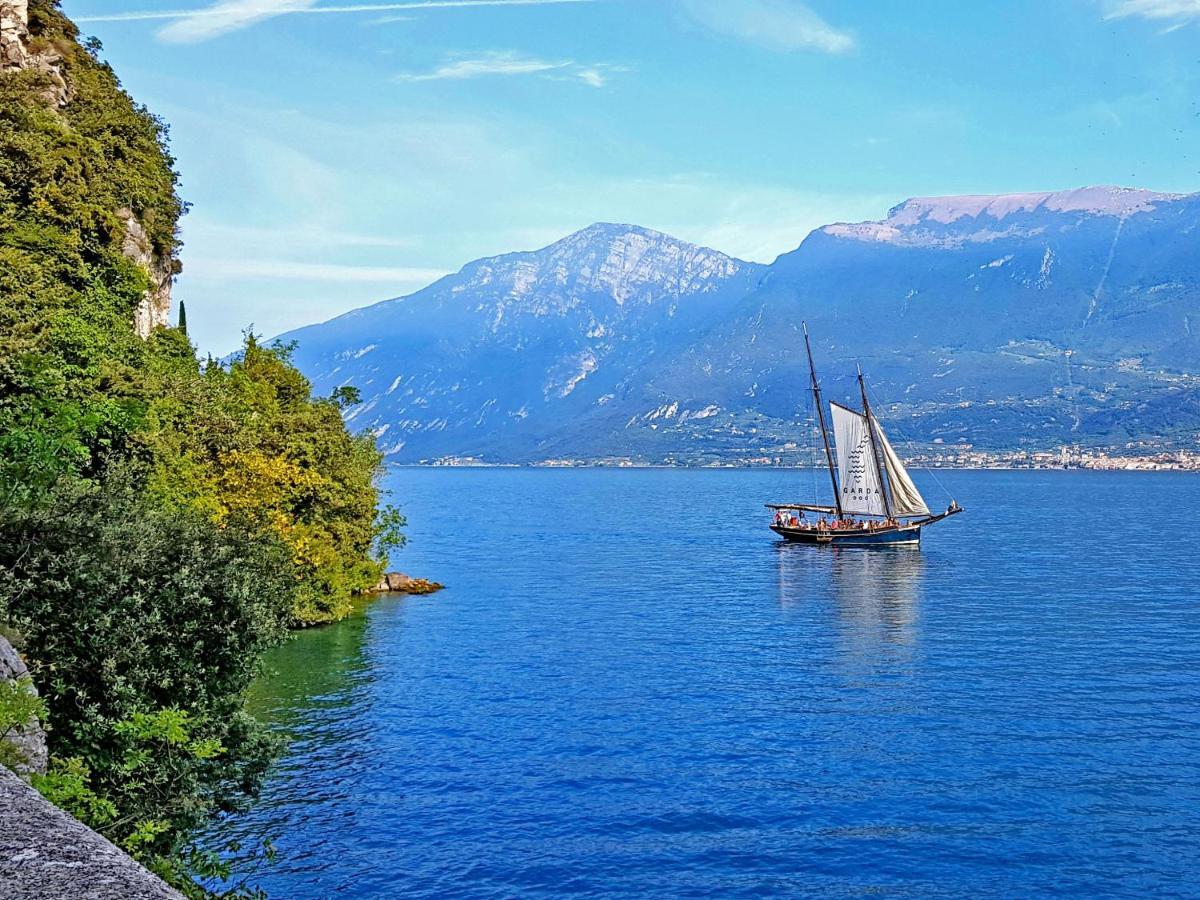 Villetta Sogno sul Lago by Gardadomusmea Tremosine Esterno foto